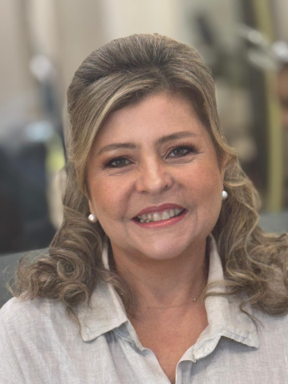 DIANA CORTÉS